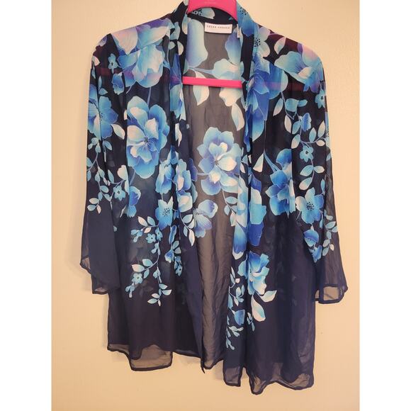 Susan Graver blue flowered cover up top XL - Picture 1 of 4